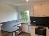 Moderne und sehr helle 3-Zimmerwohnung mit großzügiger Terrasse und schönem Ausblick. - Küche