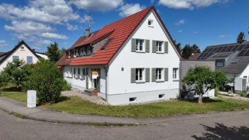Top sanierte Doppelhaushälfte mit sehr hochwertiger Ausstattung in ruhiger Wohnlage von Schorndorf, 73614 Schorndorf, Doppelhaushälfte