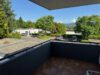 Familientraum am Waldrand: Modern saniertes Einfamilienhaus mit sehr großem Garten, PV & Sauna - OG Balkon Straßenseite
