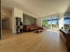 Familientraum am Waldrand: Modern saniertes Einfamilienhaus mit sehr großem Garten, PV & Sauna - EG Wohnzimmer