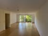 "Haus im Haus" auf drei Wohnetagen und schönem Garten in Fellbach Schmiden - EG Wohn-Essbereich