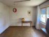 Große 3,5 Zimmer-Wohnung am Ortsrand von Fellbach - sanierungsbedürftig und sofort frei! - zweites Zimmer