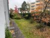 Sehr großzügiges Zweifamilienhaus in zentraler und ruhiger Lage von Fellbach (aufgeteilt) - EG Garten