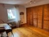 Sehr großzügiges Zweifamilienhaus in zentraler und ruhiger Lage von Fellbach (aufgeteilt) - DG Schlafzimmer 3