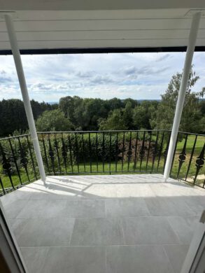 Repräsentative Villa mit außergewöhnlicher Architektur, Einliegerwohnung & 4 Garagenplätzen, 73547 Lorch, Einfamilienhaus