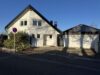 Repräsentative Villa mit außergewöhnlicher Architektur, Einliegerwohnung & 4 Garagenplätzen - Hausansicht