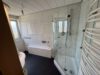 Großzügige 3,5-Zimmer-Wohnung im 1. OG mit beheiztem Wintergarten in ruhiger Lage von Fellbach - Badezimmer