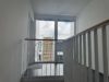 Exklusives Penthouse – Nachhaltiger Wohnluxus mit Alpenblick, Sauna und großzügigen Sonnenterrassen - Treppenhaus