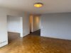 Großzügige 4,5 Zimmer-Wohnung mit Balkon in Herzen von Degerloch zum reinen Objektpreis (Erbpacht) - Wohnzimmer