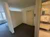 Großzügige 4,5 Zimmer-Wohnung mit Balkon in Herzen von Degerloch zum reinen Objektpreis (Erbpacht) - Eingang / Garderobe