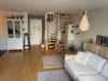 Maisonette-Wohnung mit Garten und überdachter Terrasse in Fellbach Schmiden - Eingang / Treppe ins OG