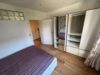 Potenzial in guter Lage – 2-Zimmer-Wohnung mit sonnigem Südbalkon - Schlafzimmer