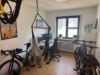 3-Zimmer-Wohnung mit Balkon und Tiefgarage – zentral gelegen und nah am Fellbacher Bahnhof - Arbeiten / Kind
