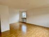 Vermietete 3,5 Zimmer-Wohnung - teilweise renoviert in ruhiger Lage von Fellbach - Wohn-Esszimmer DG